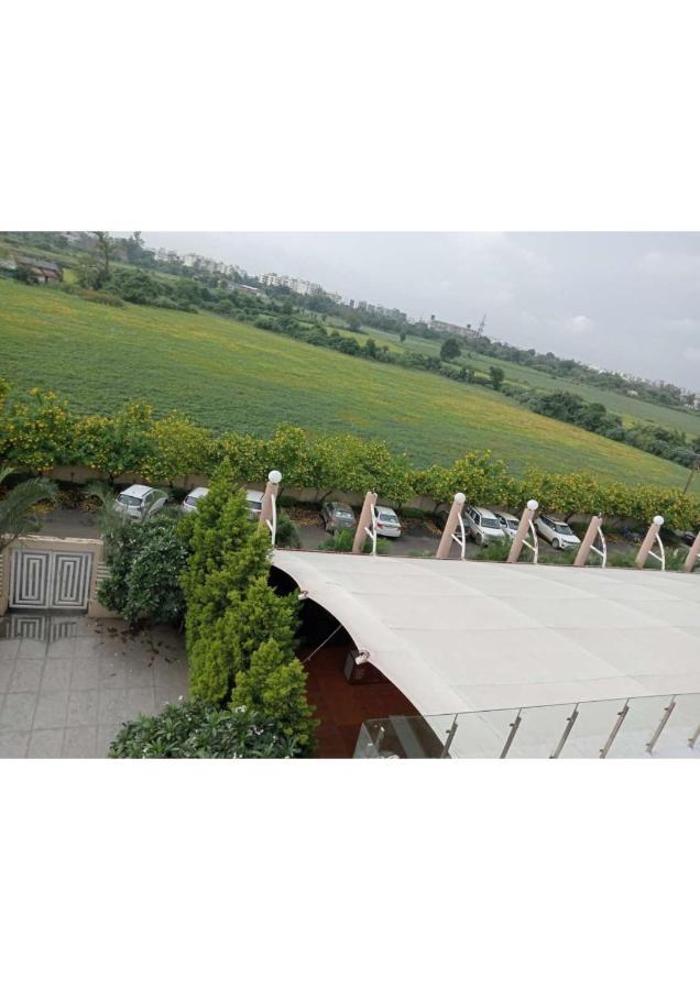 The Celestial Park, Bhopal Hotel Buitenkant foto